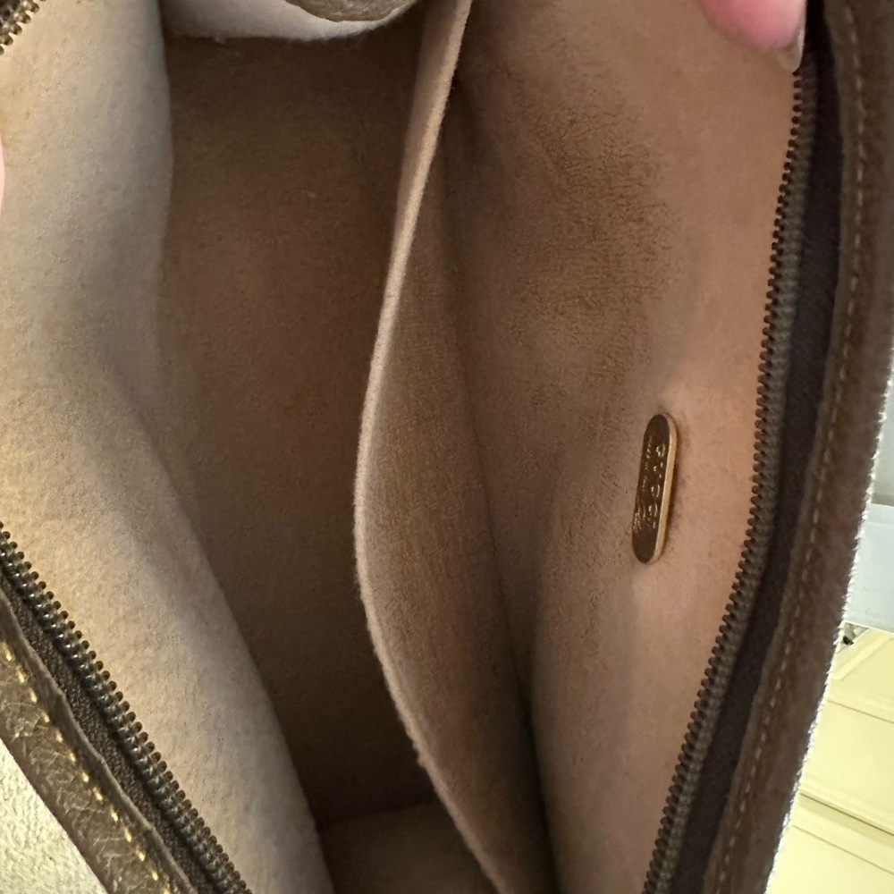 Gucci Brown Monogram Clutch -Authentic - Picture 9 of 9